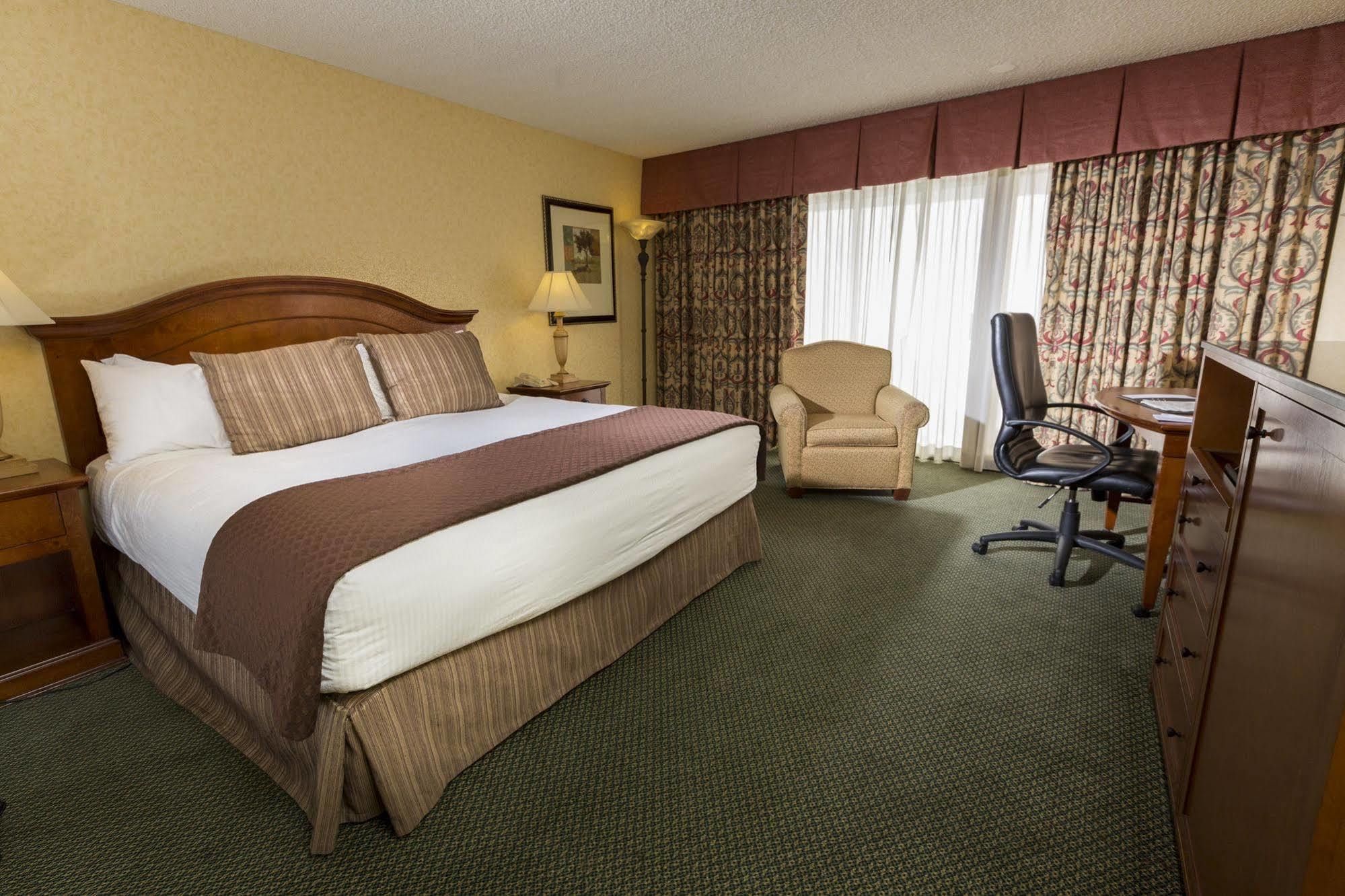 Red Lion Hotel Twin Falls Bagian luar foto